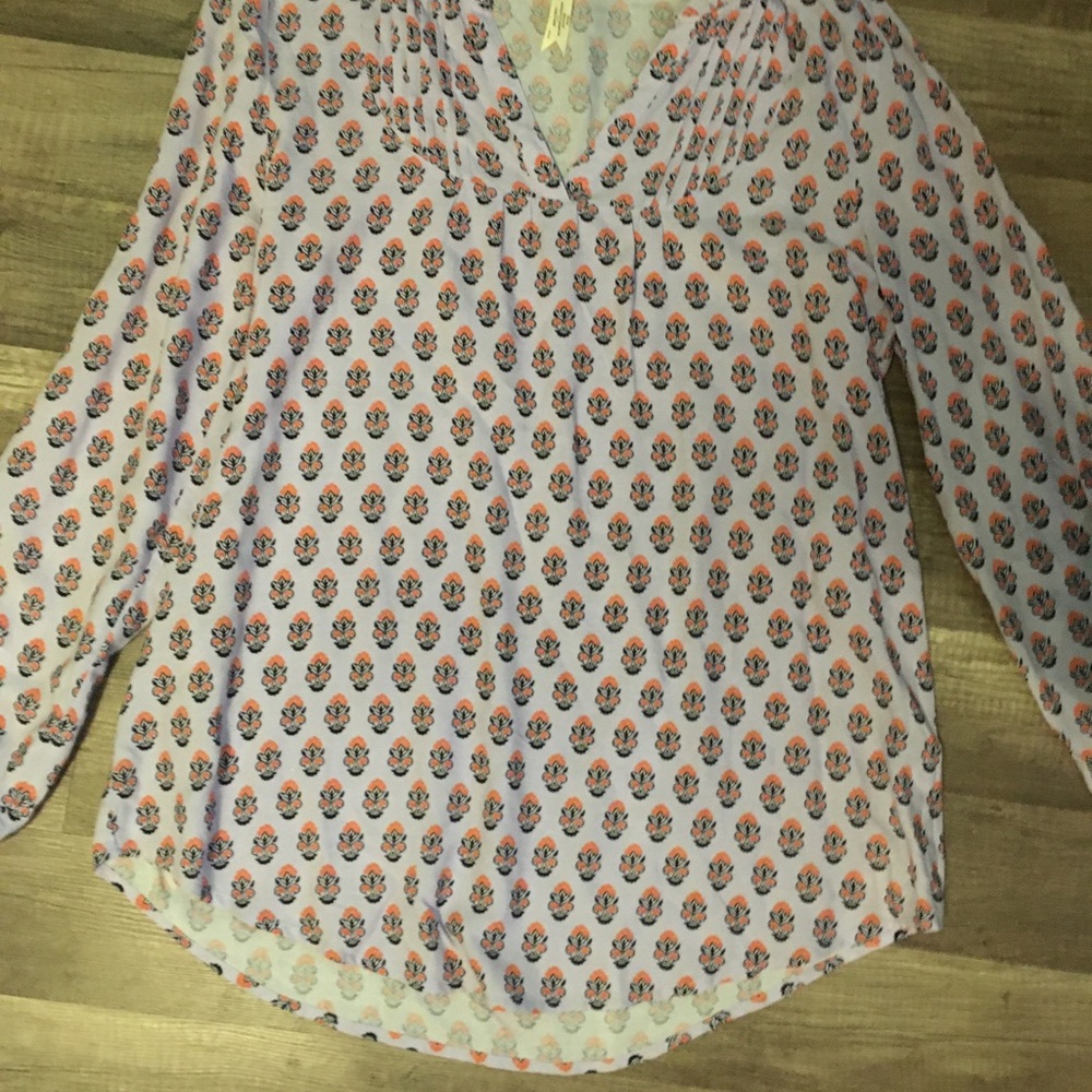 MJ delicate topiary top sz M